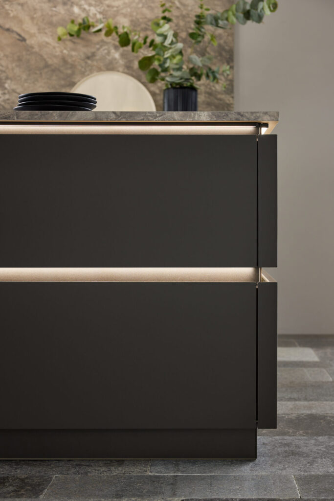 VELLUTO - Graphit matt Filograno Kitchens svg+xml;charset=utf