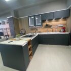 Cucina con penisola PLUS 4 Cucina con penisola PLUS WhatsApp Image 2026 05 21 at 09.31.18.jpegm