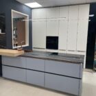 cucina con isola senso azzurro Sky 1 cucina con isola senso azzurro Sky WhatsApp Image 2026 08 06 at 11.28.38